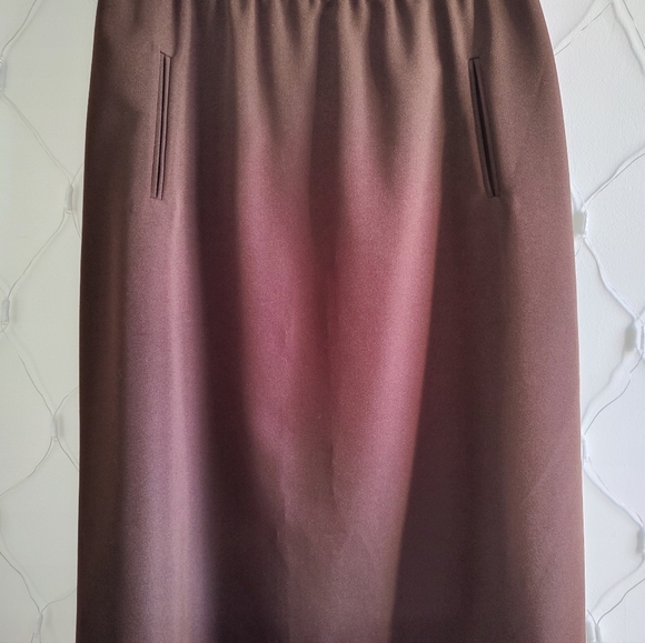 Vintage Chocolate Brown Skirt / 70s / Sz 13/14 - Picture 3 of 6